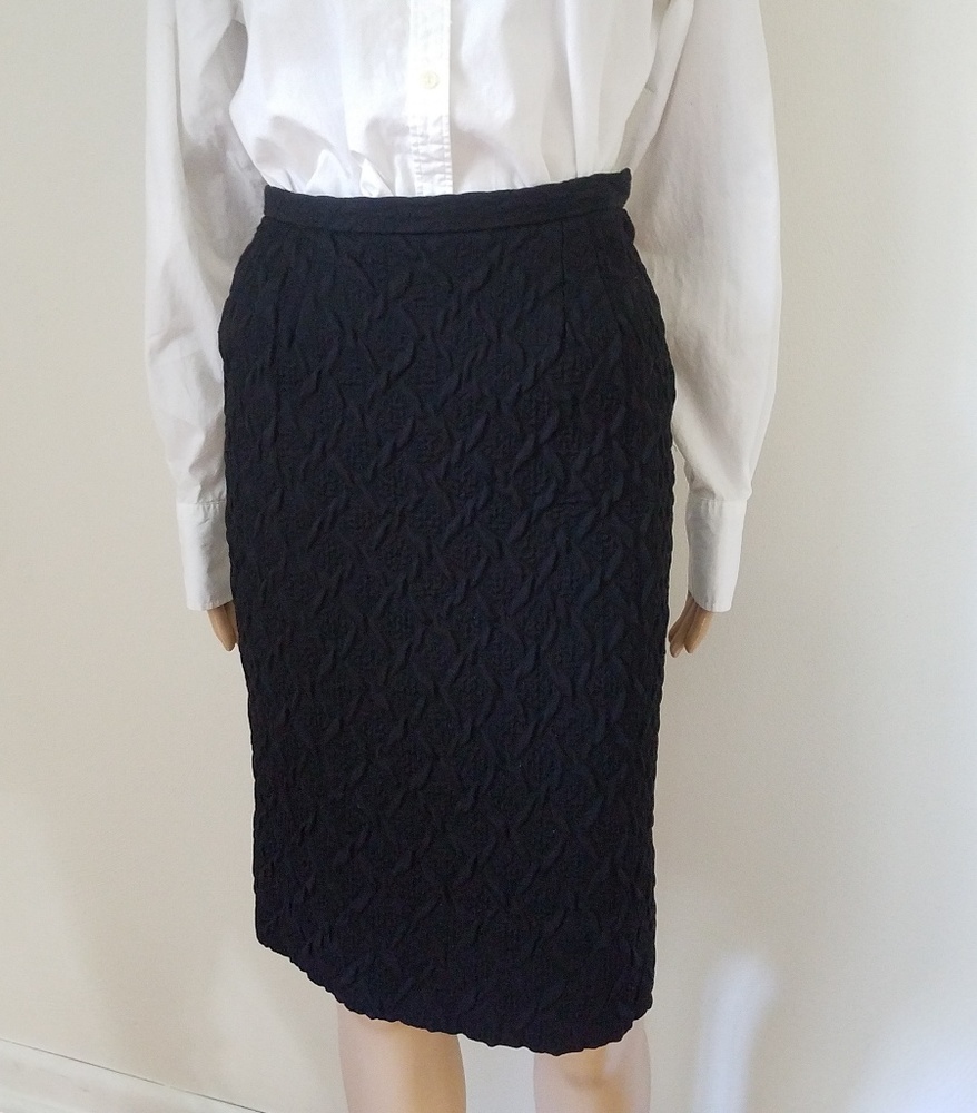 Vintage Wiggle Skirt 50's Black Crepe Tufted S/XS